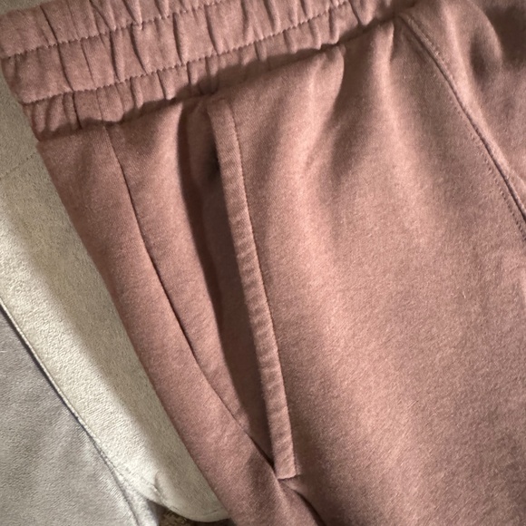 Old Navy Dynamic Fleece High Rise Wide Leg Pants Chocolate Brown XL - Picture 3 of 4